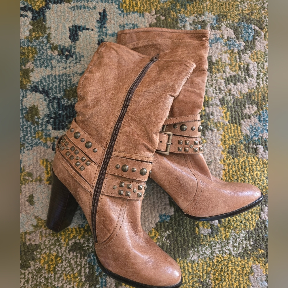 A.N.A. Brown Leather Boots sz 8M